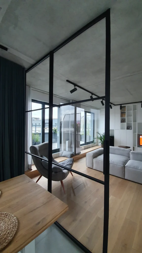 Ścianka-loftowa-kuchnia-salon-Gdańsk