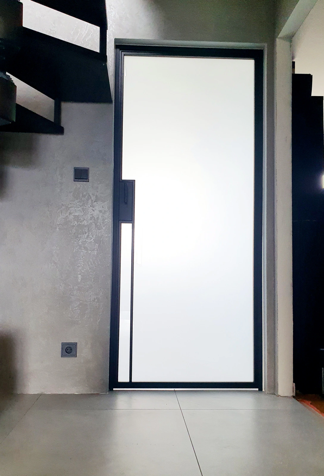 Gdańsk – Drzwi Loftowe ze szkłem mlecznym